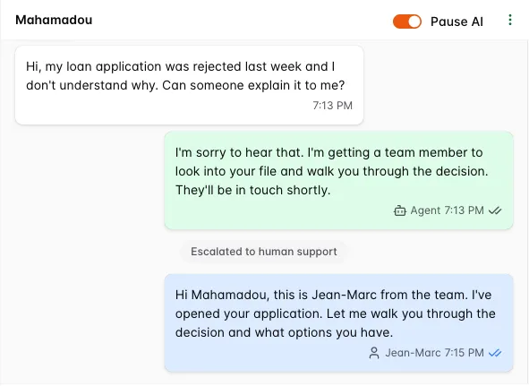 Boîte de réception Sawabot montrant un agent de crédit qui reprend une conversation client.