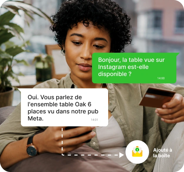 Cliente demandant si un ensemble de table à manger vu sur une publicité Instagram est encore disponible.